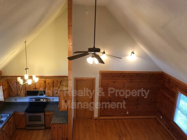 Foto del edificio - 414 Hoover Rd