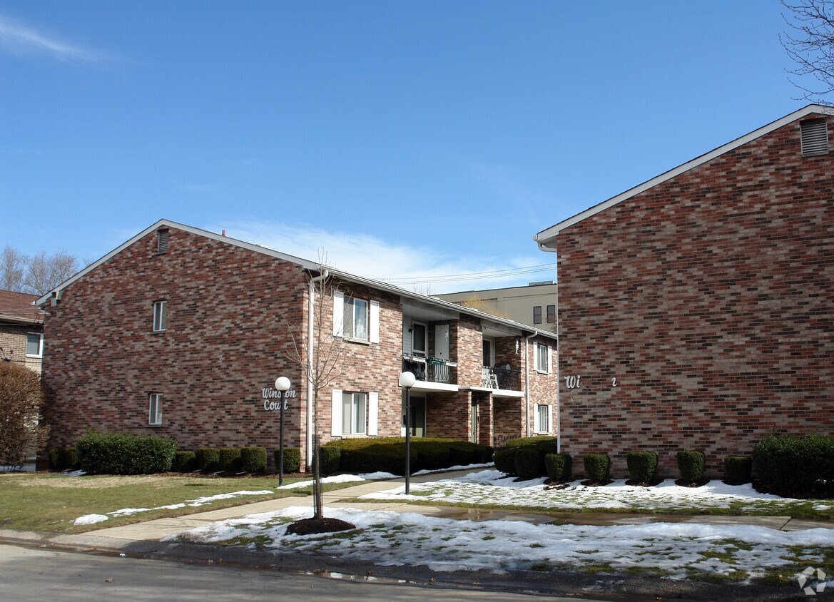 Primary Photo - WINSTON COURT