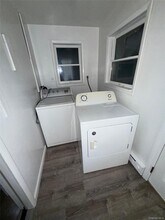 Building Photo - 8 Jonquill Ln
