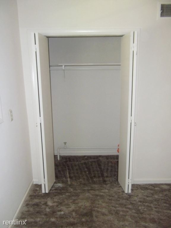 1340 E McDaniel St, Springfield, MO 65802 Condo for Rent in