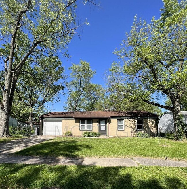 Building Photo - 4322 N Edmondson Ave