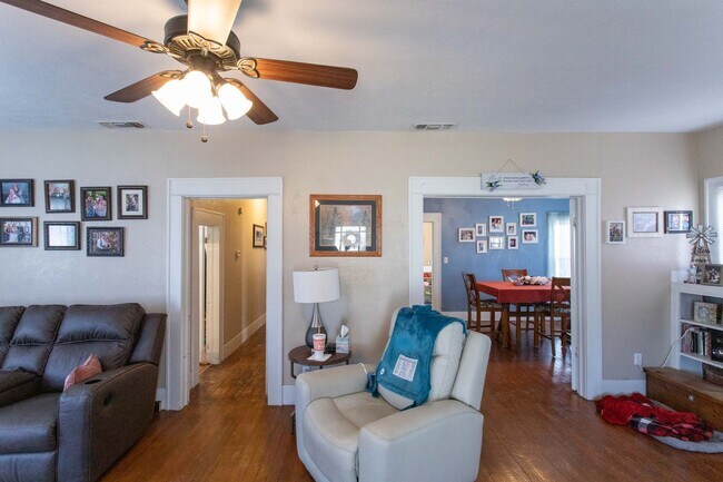 Foto del edificio - Spacious Home ready for a new family!