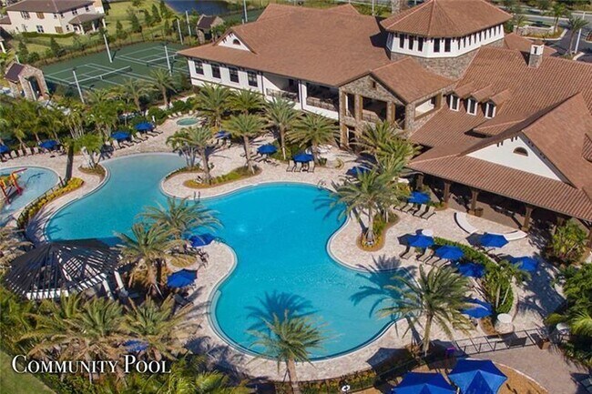 Foto del edificio - 10930 Windward St