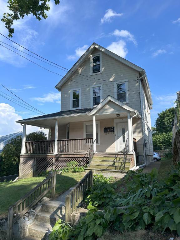 Primary Photo - 1 Kellogg St