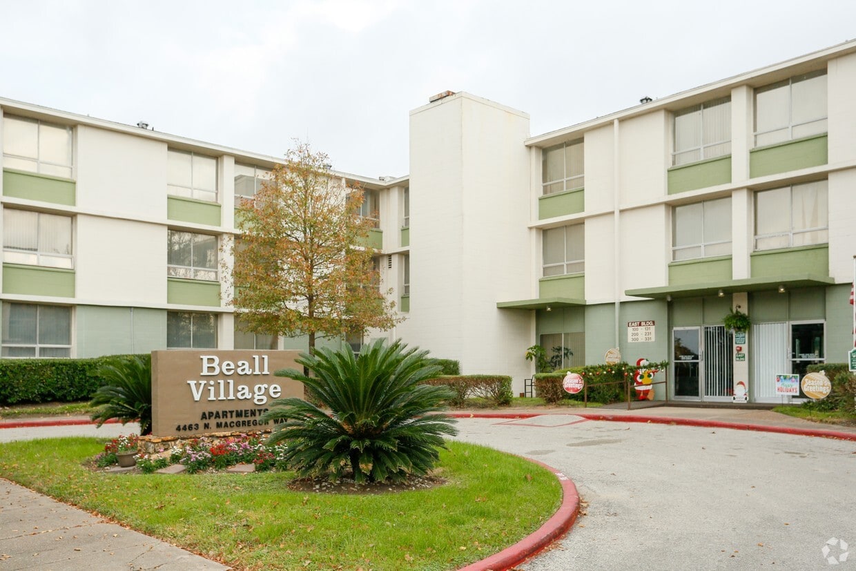 Primary Photo - Beall Village