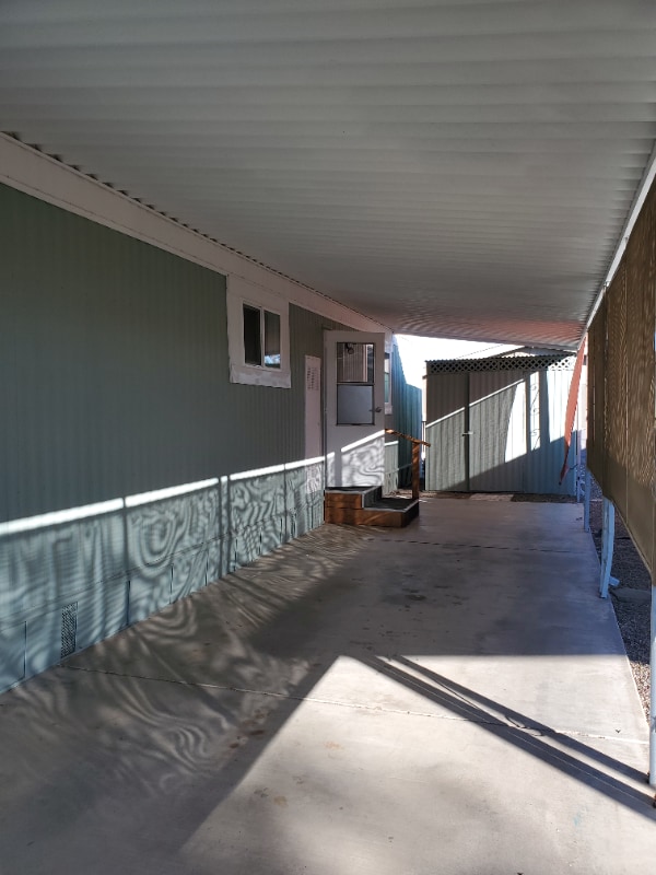 Building Photo - 2401 E Southern Ave