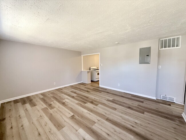 Foto del edificio - 5941 Raytown Rd