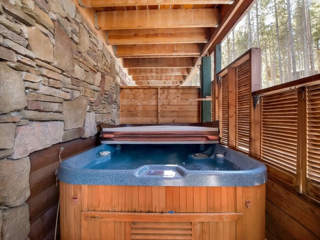 Building Photo - 649 American Way