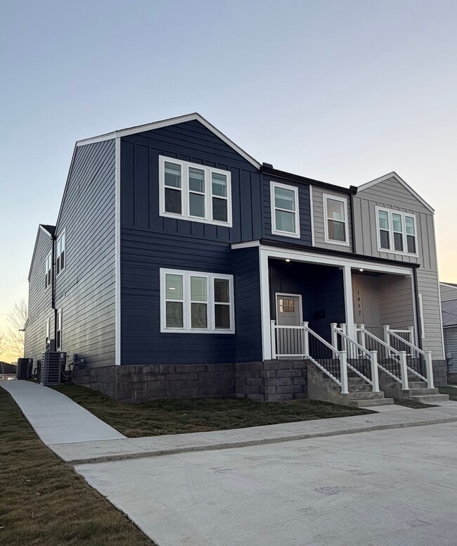 Photo - 1419 Woodbine Ave Townhome