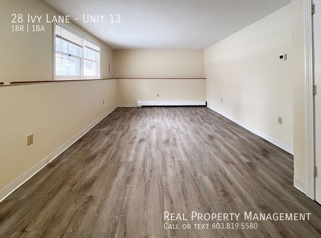 Building Photo - 1-Bedroom Apartment in Barrington – Pet-Fr...