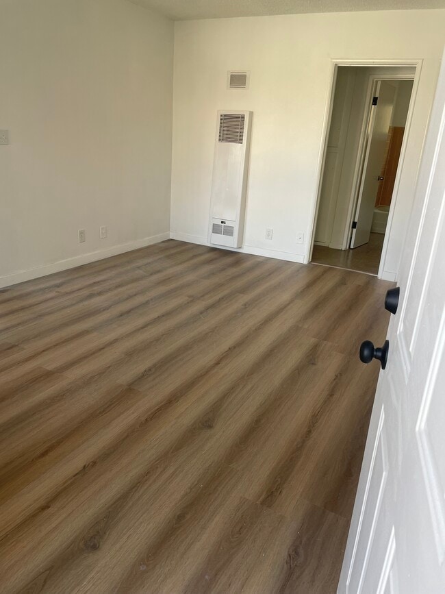 Foto del edificio - 4247 W Slauson Ave