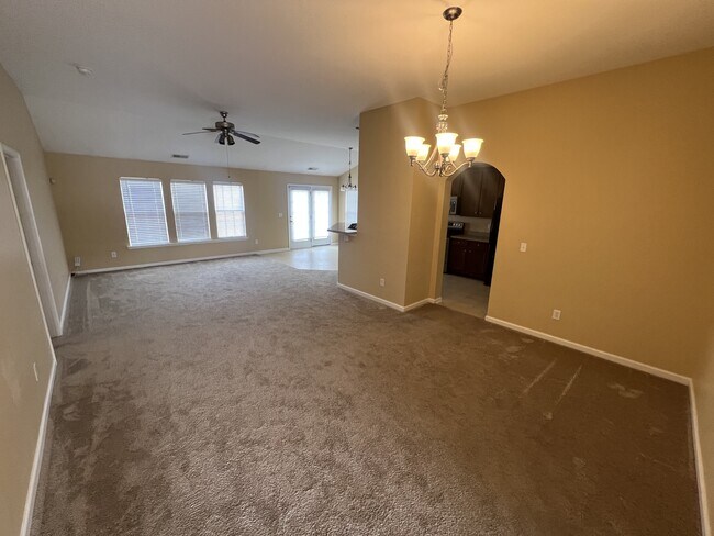 Building Photo - 159 Mayfield Dr