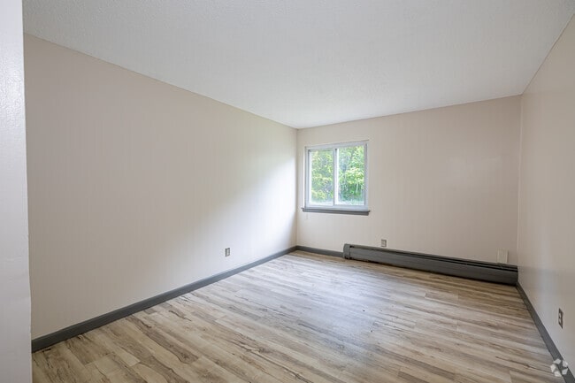 3BR, 1BA - Bedroom - Brookside Apartment Homes