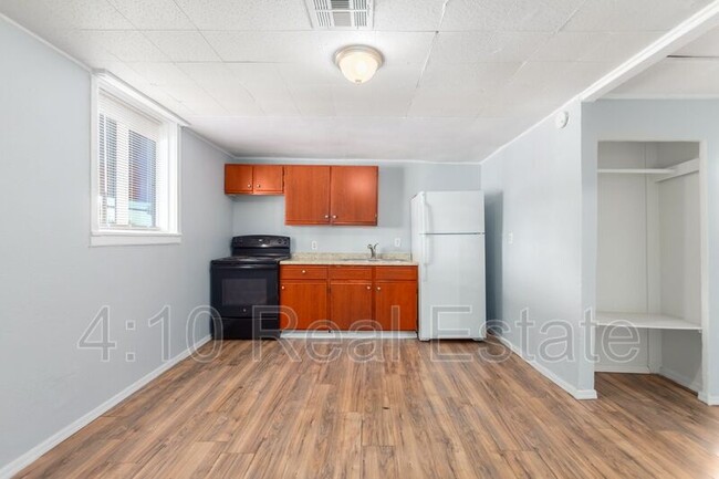 Foto del edificio - 2242 E Taylor St