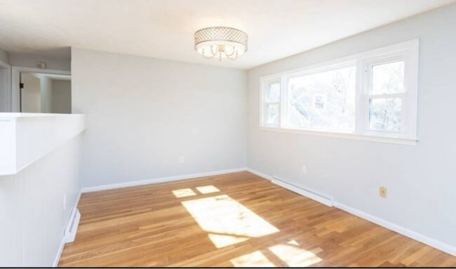 Building Photo - 548 Poplar St