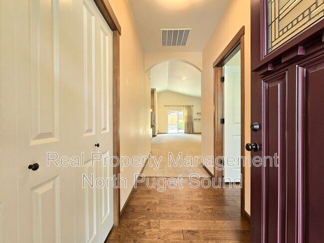 Building Photo - 150 S 47th St