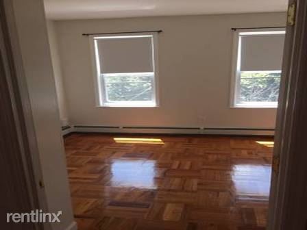 Foto del edificio - 2839 Lawton Ave