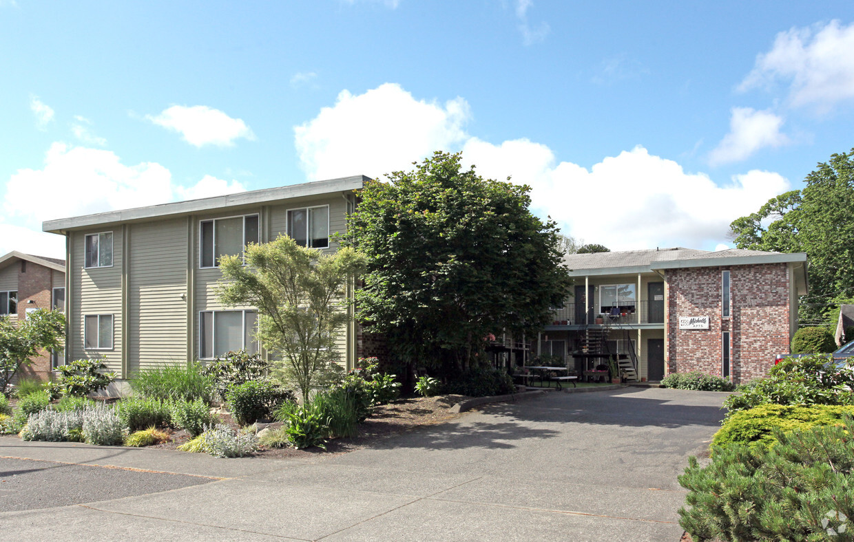 Primary Photo - Michelle Apartments