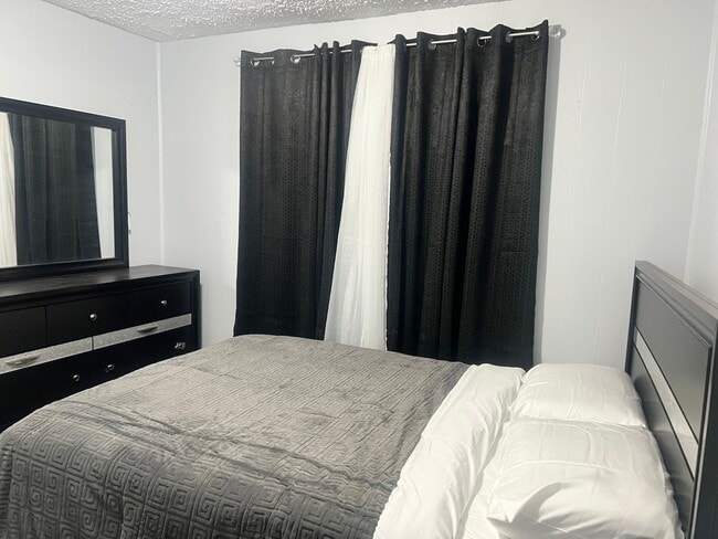 Photo - 12829 Doty Ave House