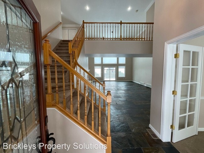 Building Photo - 5 br, 4.5 bath House - 1375 Regatta Lane