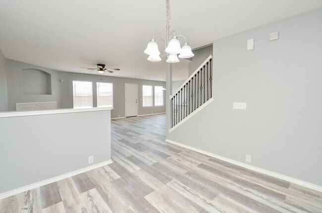 Foto del edificio - 20131 Larkspur Landing