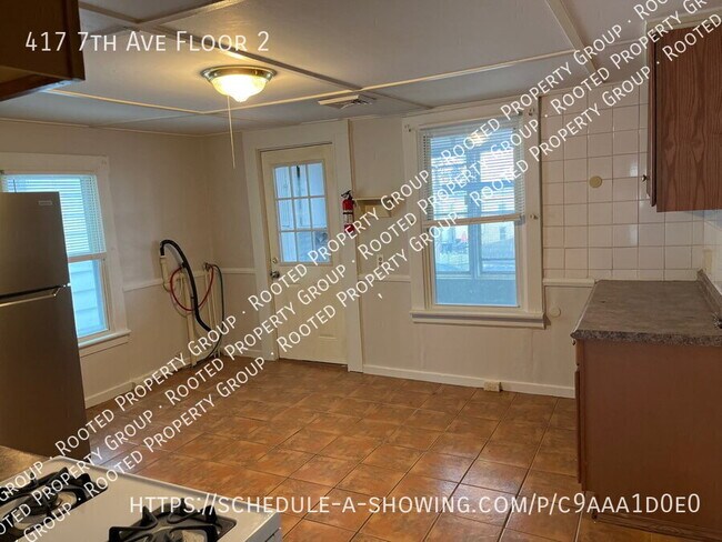 Building Photo - Spacious 1 Bedroom in Troy with Washer/Dry...