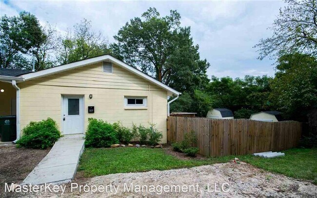 Building Photo - 2 br, 1 bath House - 805 Florence Street
