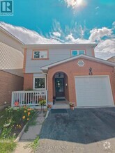 Building Photo - 45 Winterfold Dr