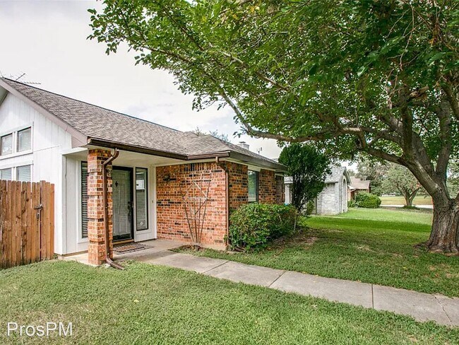 Building Photo - 3 br, 2 bath House - 4708 Jasmine Dr.