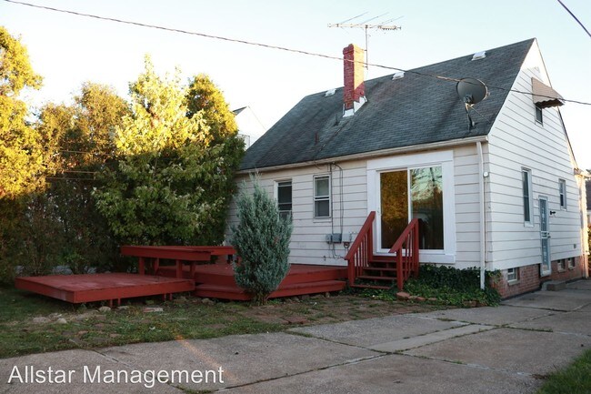 Building Photo - 14217 Kennerdown Ave