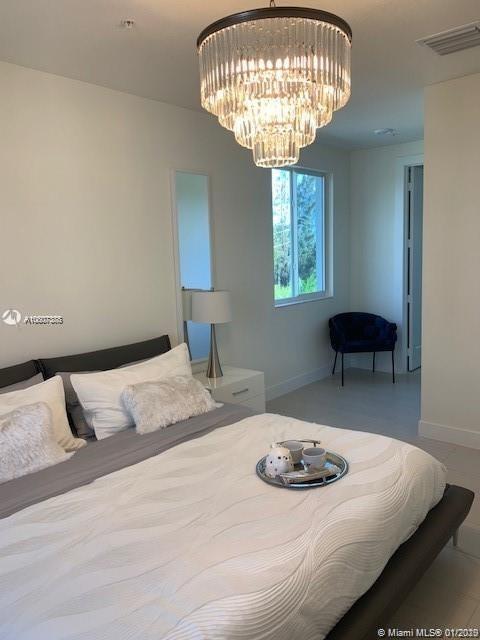Foto del edificio - 10229 NW 64th Terrace