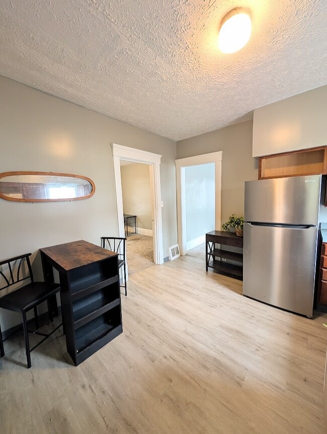 Building Photo - 80 Byers Ave