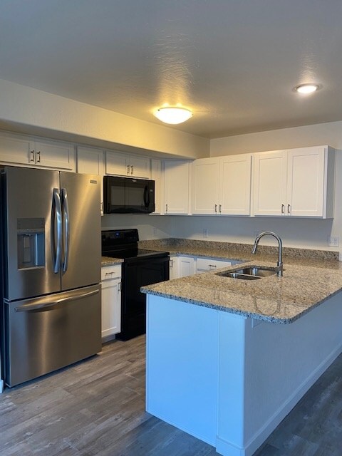 Foto del edificio - 2473 Wolcott Ave