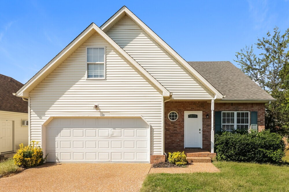 Foto principal - 6404 Wildgrove Dr