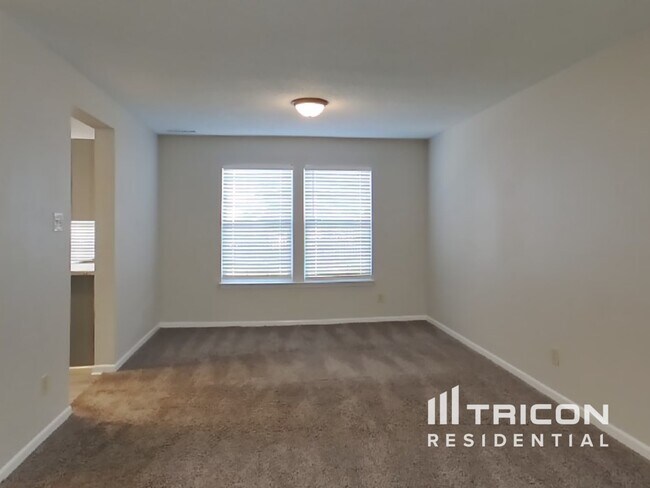 Building Photo - 2085 Westmere Drive Plainfield IN