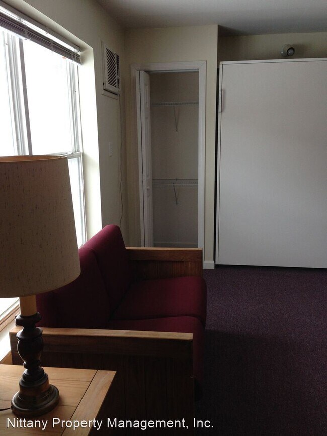 Building Photo - Studio, 1 bath House - 225 Johnson Terrace