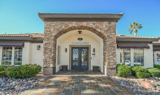 Building Photo - 231 W Horizon Ridge Pkwy