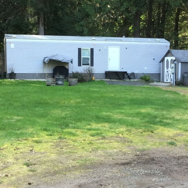 Building Photo - Poulsbo Home close to Suquamish