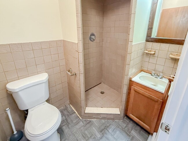 Foto del edificio - Quaint Furnished Affordable Studio in Town...