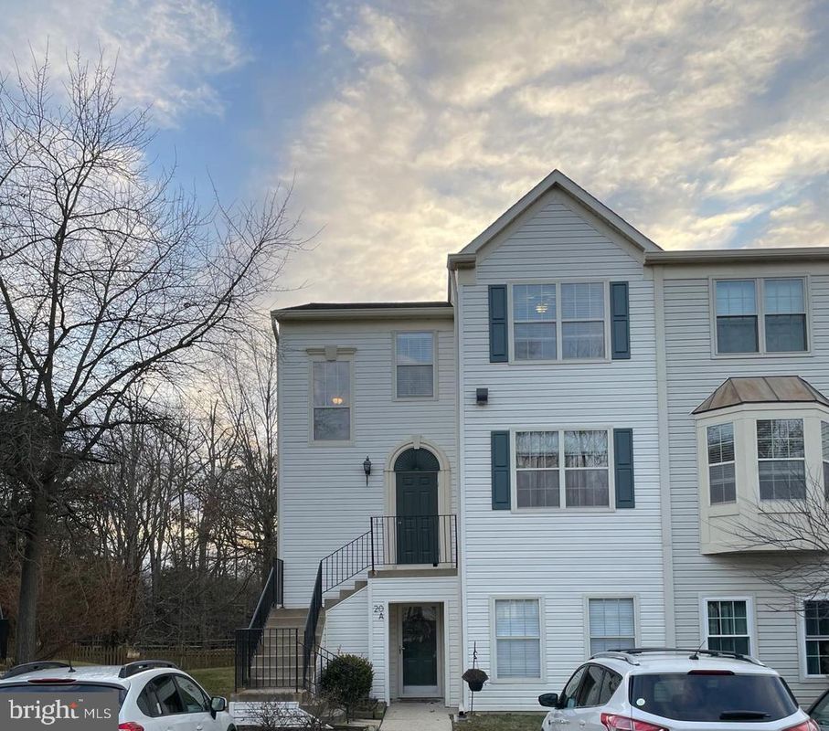Foto principal - 20 Sandstone Ct