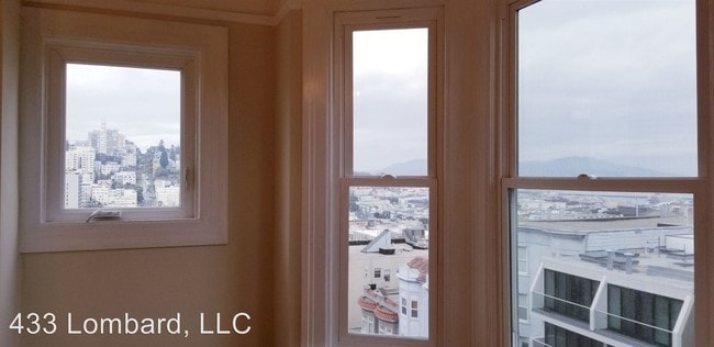 Building Photo - 431-443 Lombard St