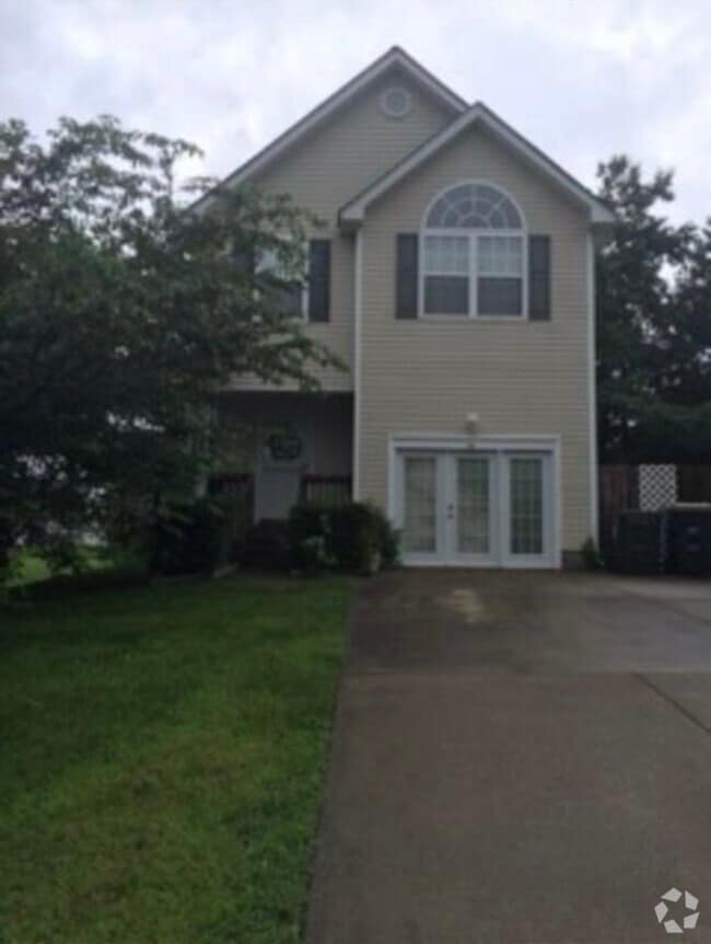Building Photo - 110 Burgundy Rd