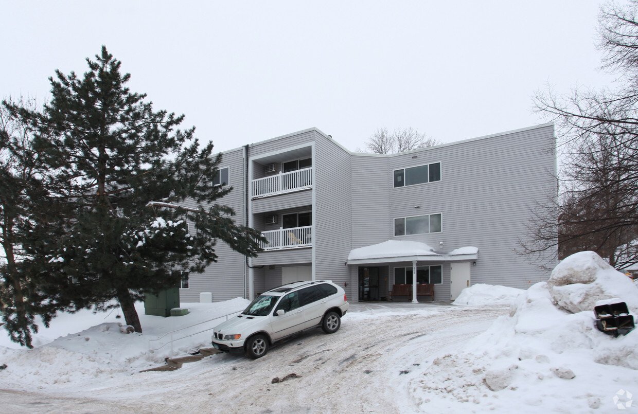 Building Photo - Hillside Terrace Apartments