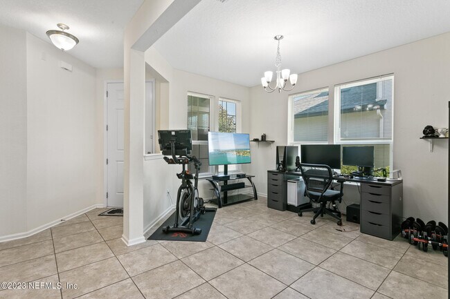 Foto del edificio - 3315 Ridgeview Dr