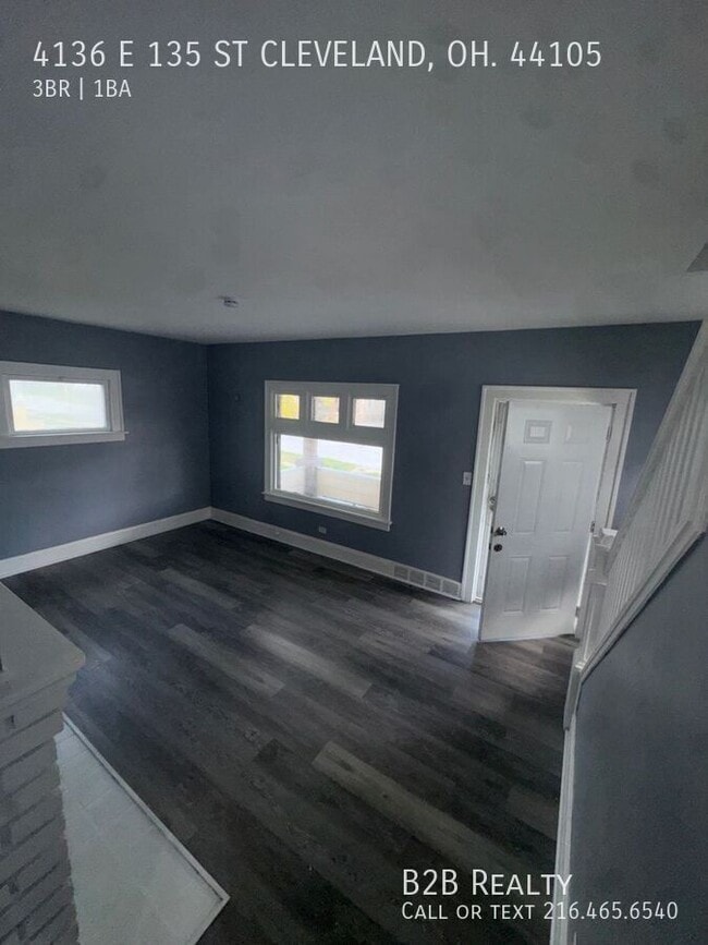 Foto del edificio - 4136 E 135th St