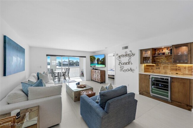Foto del edificio - 9486 Gulf Shore Dr