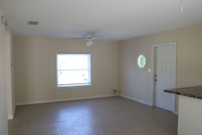 Photo - 17362-17364 E Carnegie Cir Apartment