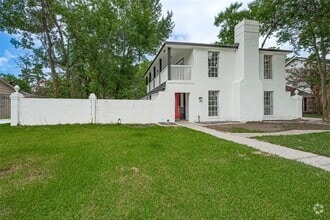 Building Photo - 10815 Creektree Dr