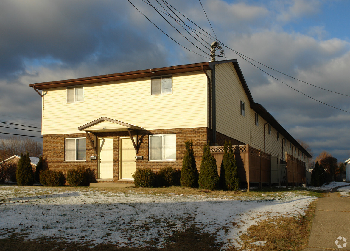 Building Photo - Adam's Place Apartments