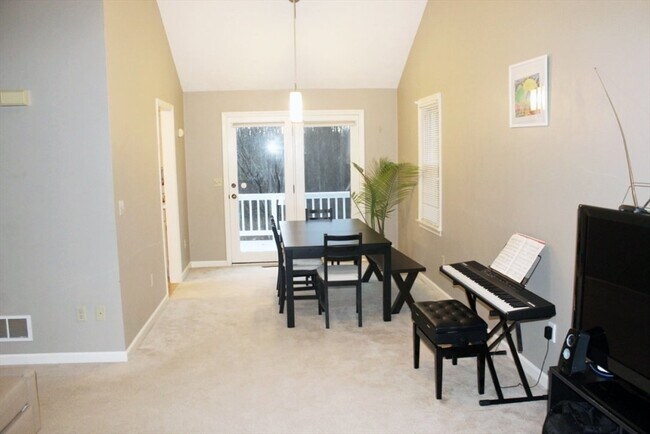 Foto del edificio - 19 Hillando Dr